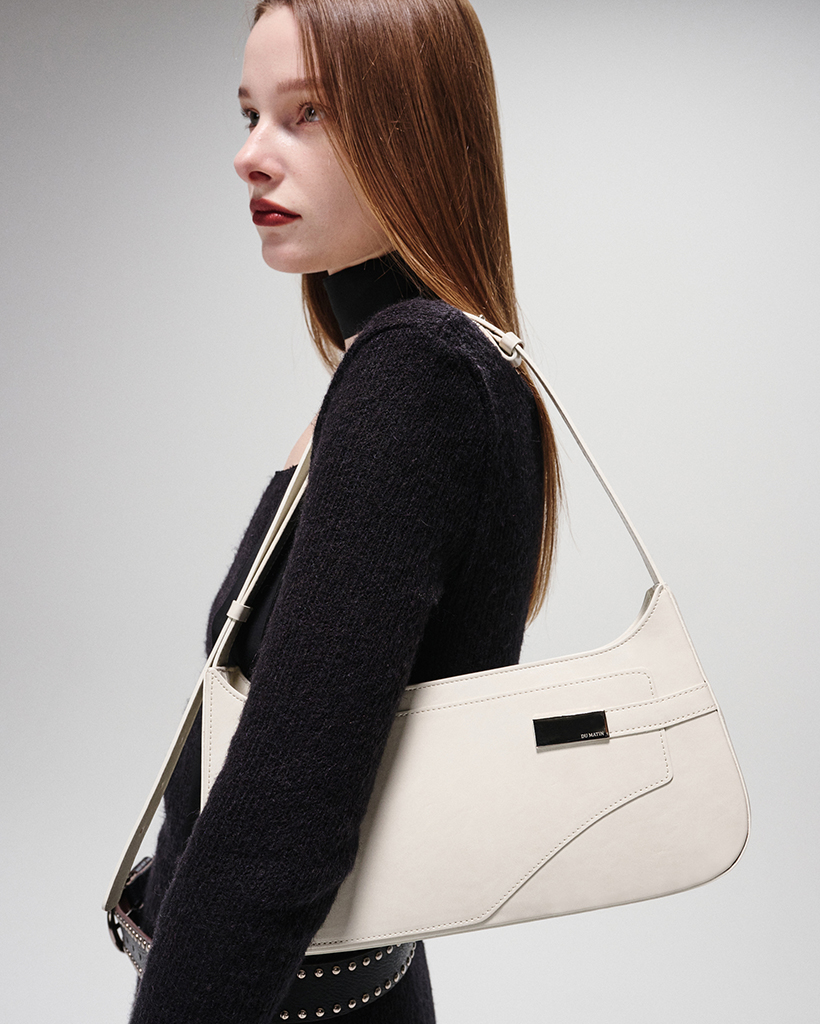 GAVI TRIANGLE BAG - CREAM | ファッション通販サイト NUGU