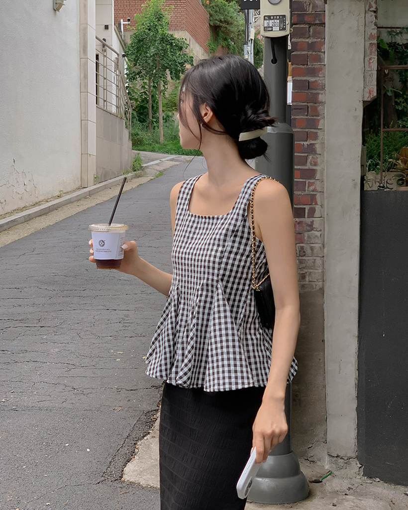 スクエアネックペプラムボウタイブラウス