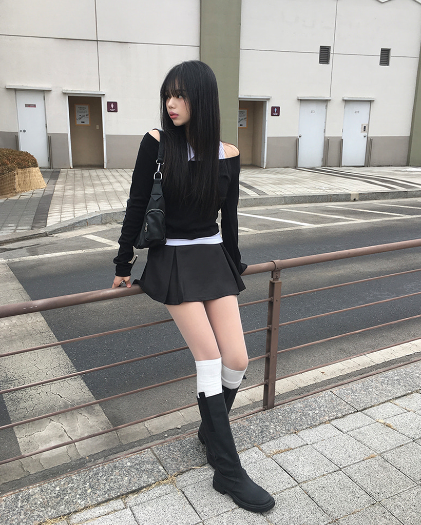 スカパン] ボックスプリーツミニスカートパンツ (2color