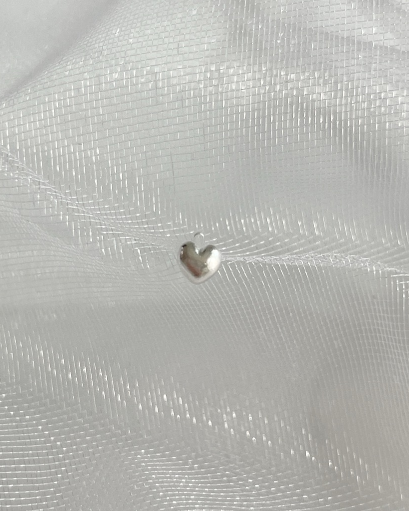 シルバー925 ミニ ぷっくり ハート ピアス