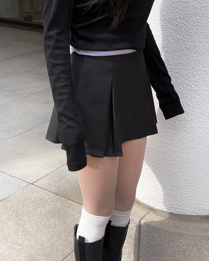 スカパン] ボックスプリーツミニスカートパンツ (2color