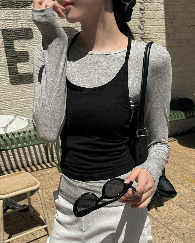 [セット] ホルターネック キャミソール & Tシャツ