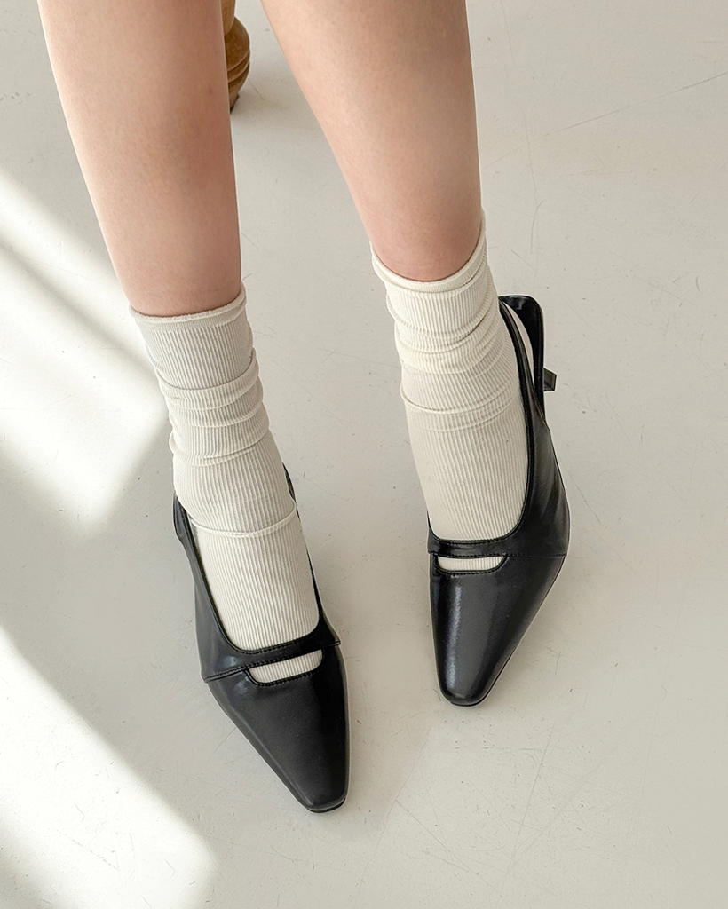 (8cm) スクエアトゥスティレットパンプス