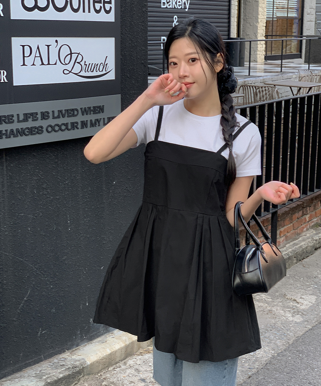 honeymew 半袖ミニワンピース ブラック/ホワイト honeymew 半袖ミニワンピース ブラック/ホワイト