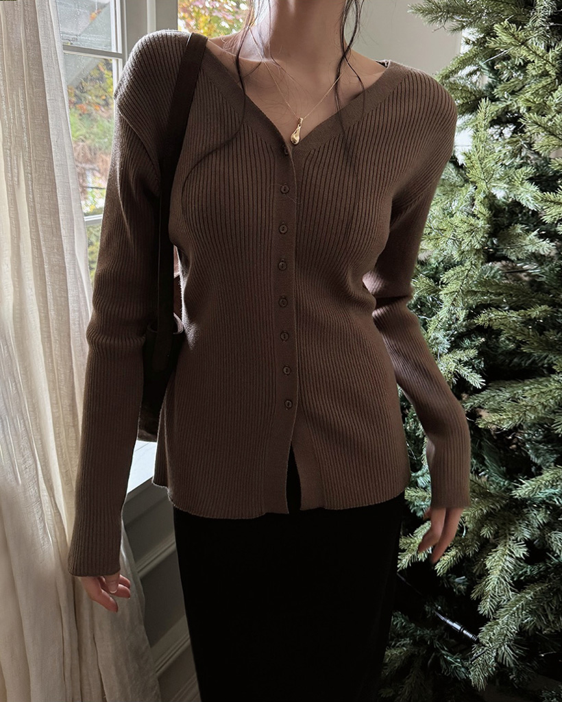 Vネック スリムフィット カーディガン