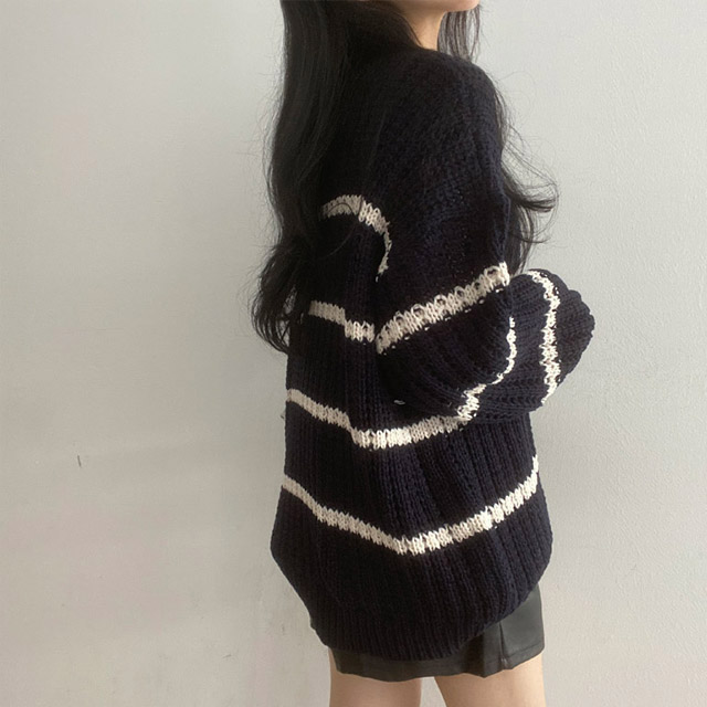 Katie ルーズニット 4color]ルーズラインボーダーVネックニット | ファッション通販