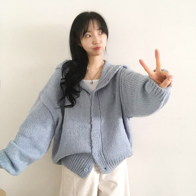 ボタンフード付きニットカーディガン | ファッション通販サイト NUGU