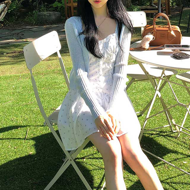 新品カステルバジャクゴルフレディース緑白、ピンクと白ストライプニットカーディガン 新品カステルバジャクゴルフレディース緑白、ピンクと白ストライプ