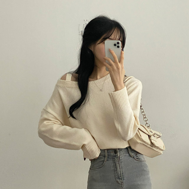 美品　希少　冬　ノーブル　カットオフショルダーニット セール】《追加》オフショルニット（ニット/セーター）｜NOBLE