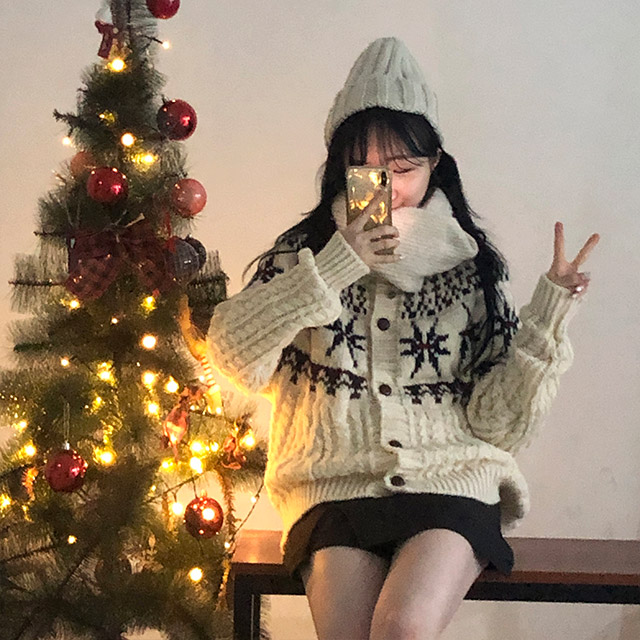 雪花ノルディック柄ニットカーディガン | ファッション通販サイト NUGU