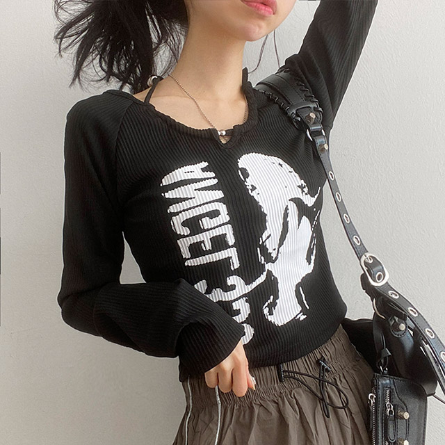 The Barnnet マグノリア オフショルダー トップ新品未使用タグ付き The Barnnet マグノリア オフショルダー トップ新品未使用タグ