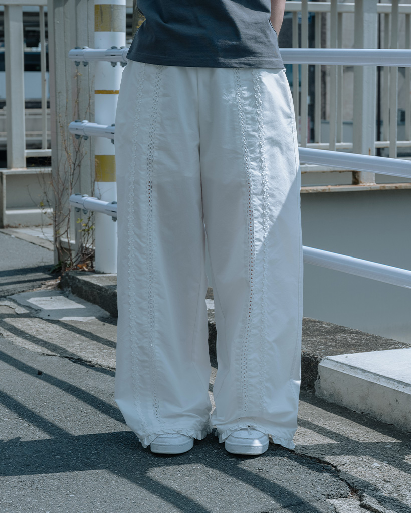 OHESHIO オヘシオ　FRILL WIDE PANTS ホワイト OHESHIO オヘシオ FRILL WIDE PANTS ホワイト OHESHIO | FRILL