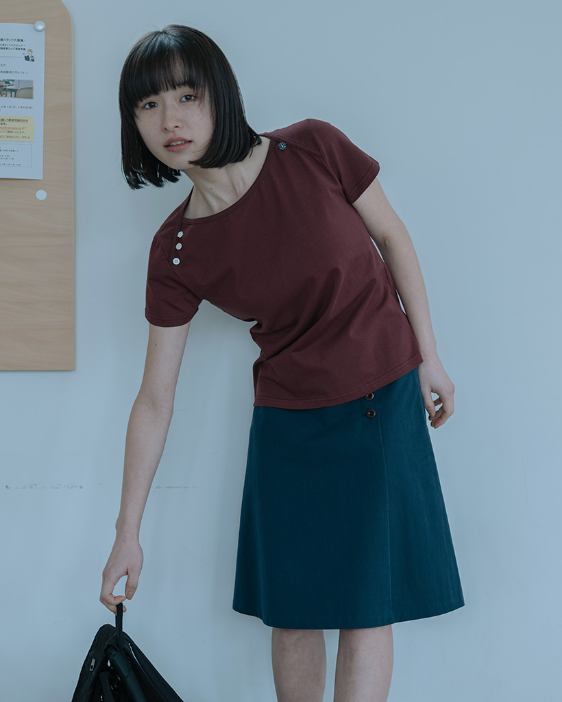 【Oheshio】 DOT BUTTON T-SHIRT 3色 MUSINSA | OHESHIO DOT BUTTON T-SHIRT, CHARCOAL