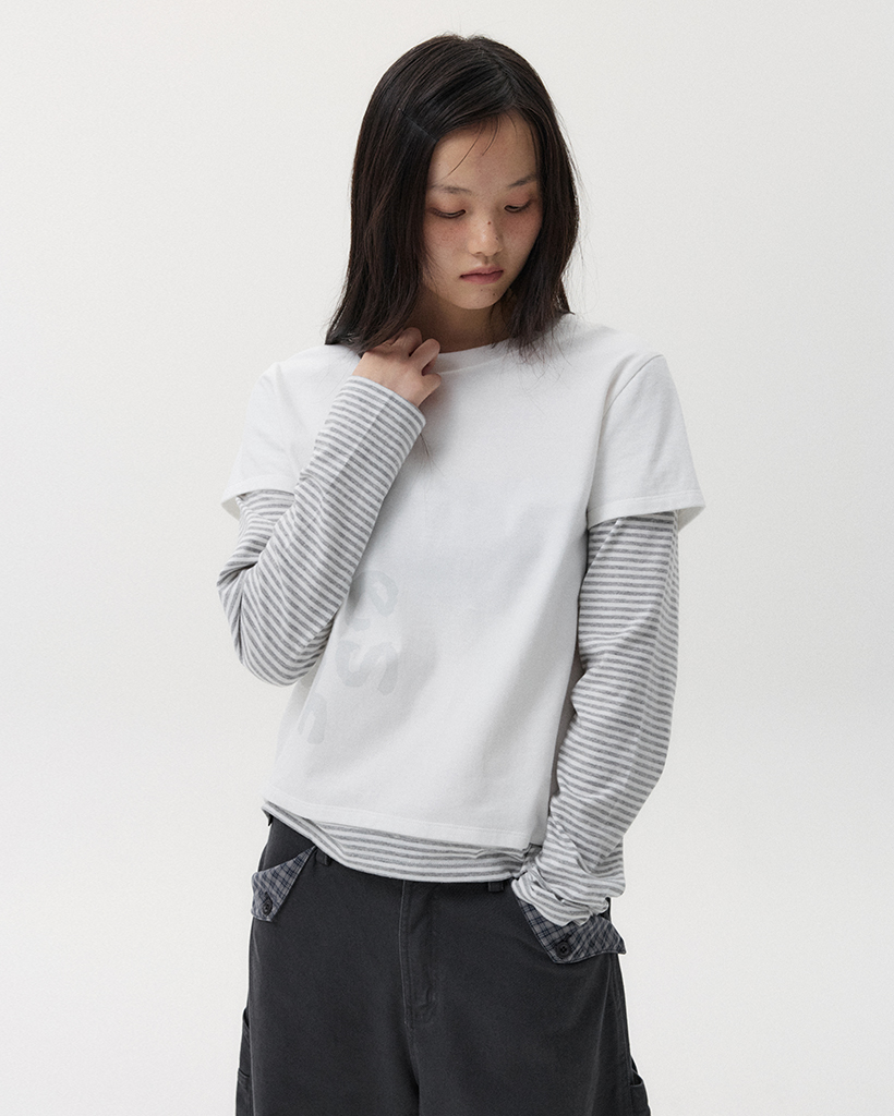 LOGO LAYERED STRIPE LONG T-SHIRT, WHITE