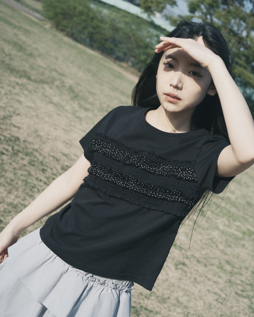 DOT FRILL T-SHIRT, BLACK