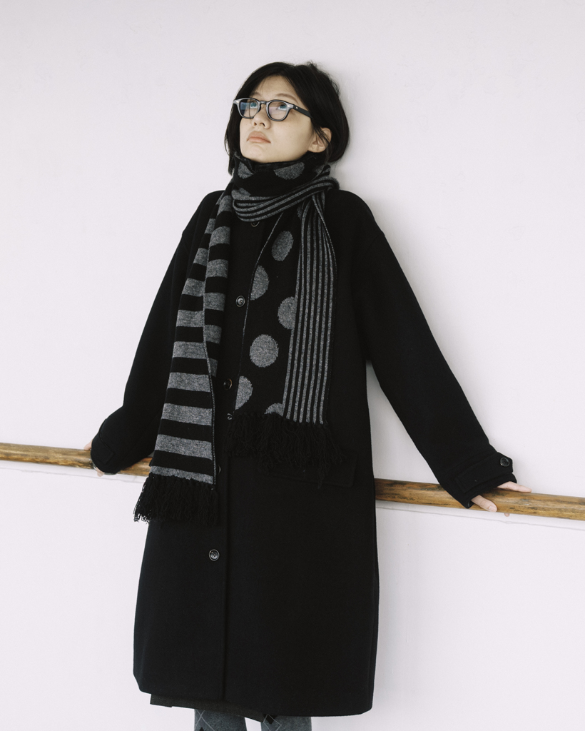 DOT STRIPE MUFFLER, CHARCOAL