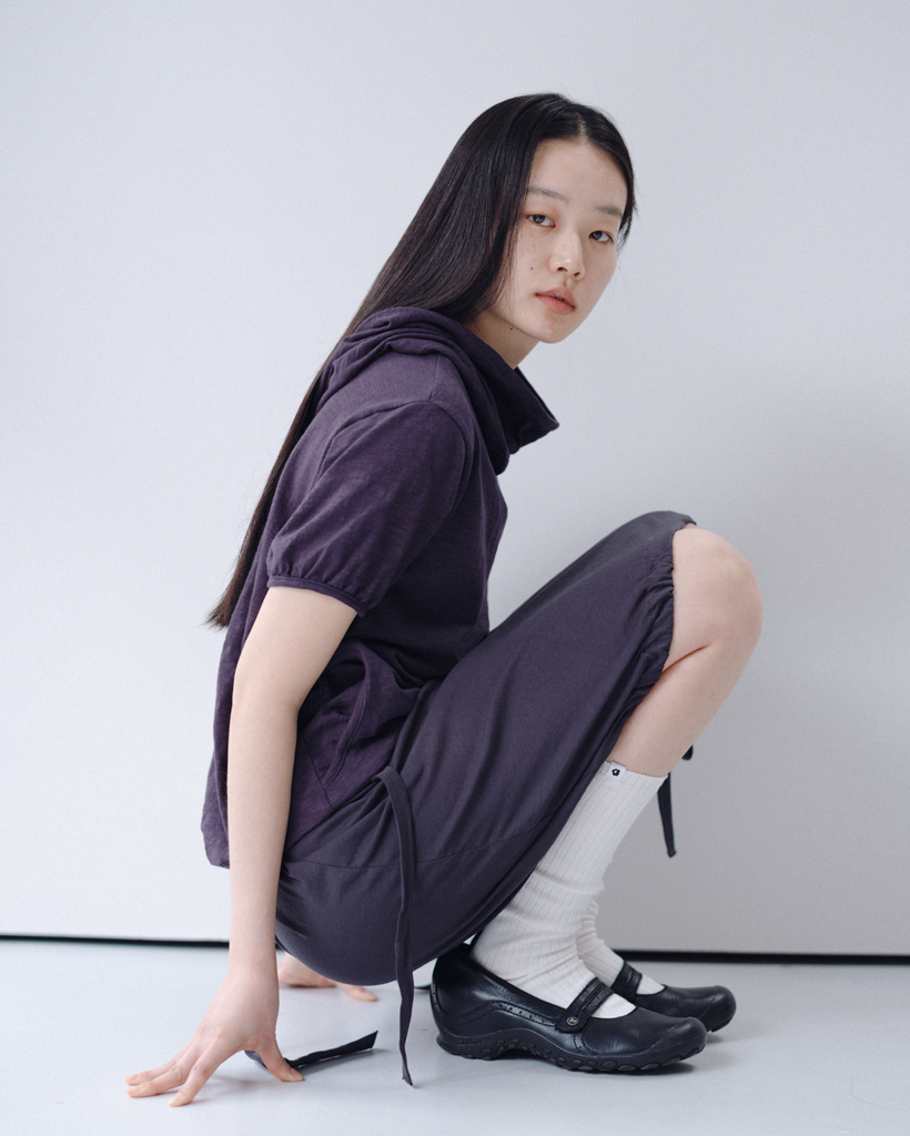 COWL NECK HOODED TEE, NAVY