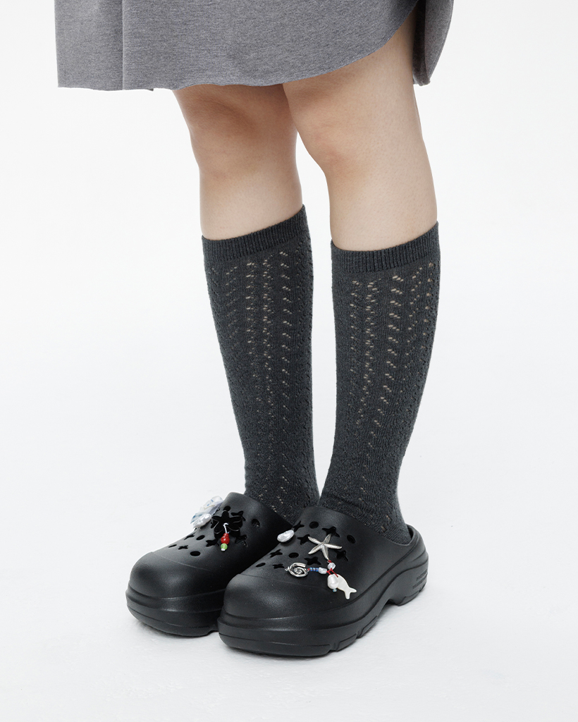 PUNCHING POINT KNEE SOCKS, DEEP CHARCOAL