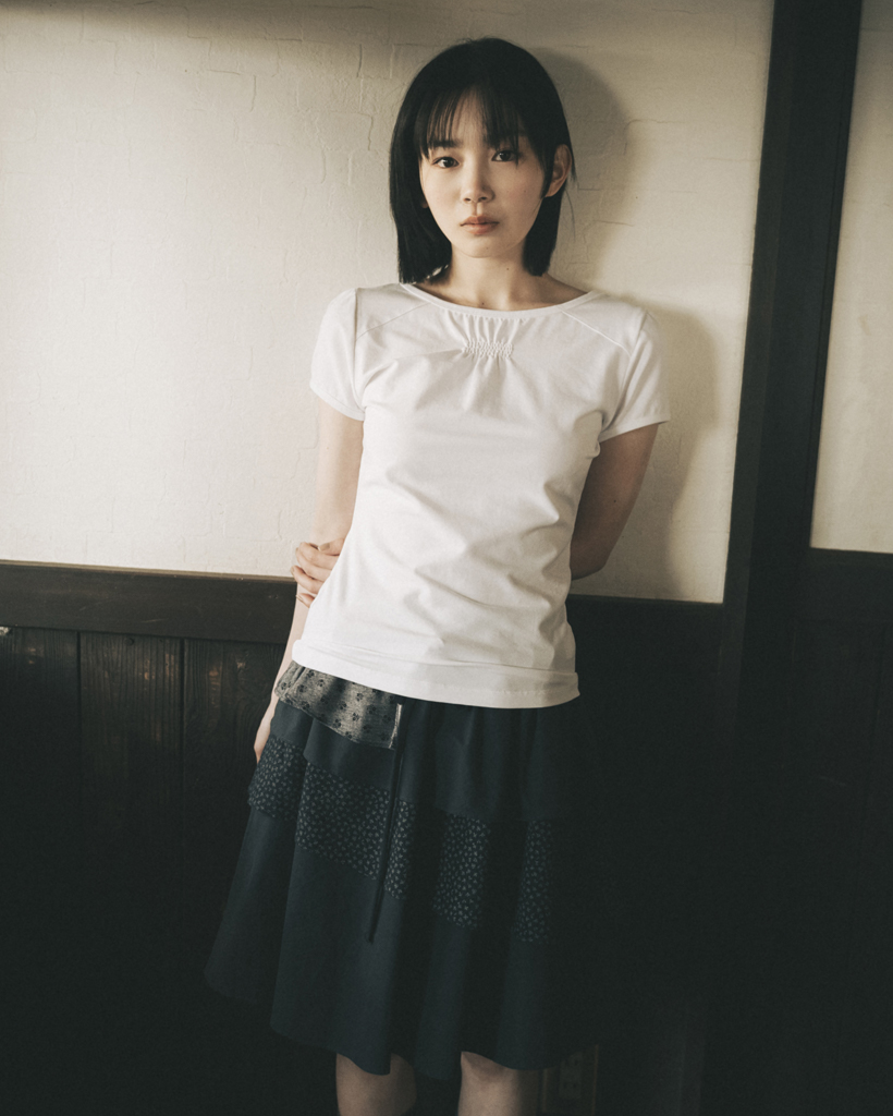 SMOCKED PUFF T-SHIRT, IVORY