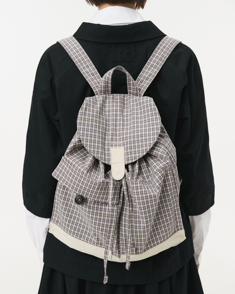 DUAL POCKET BACKPACK, BEIGE CHECK