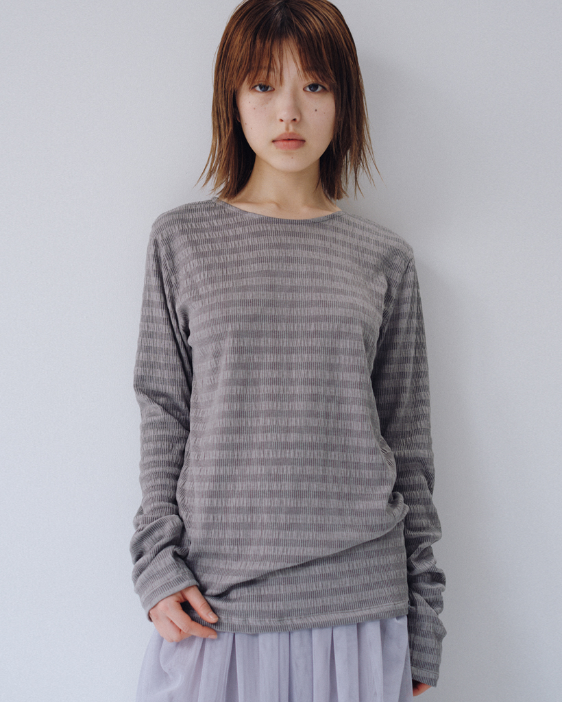 STRIPE PLEATED LONG SLEEVE, CHARCOAL