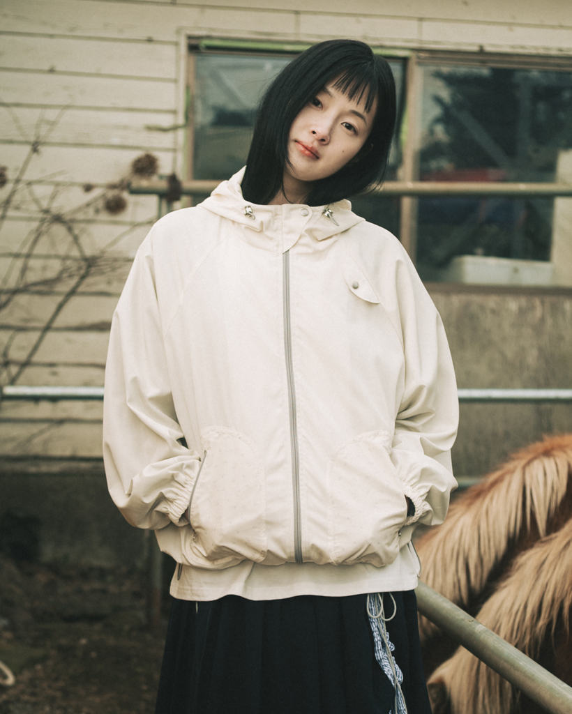 MIXED PATTERN WINDBREAKER, BUTTER FLORAL