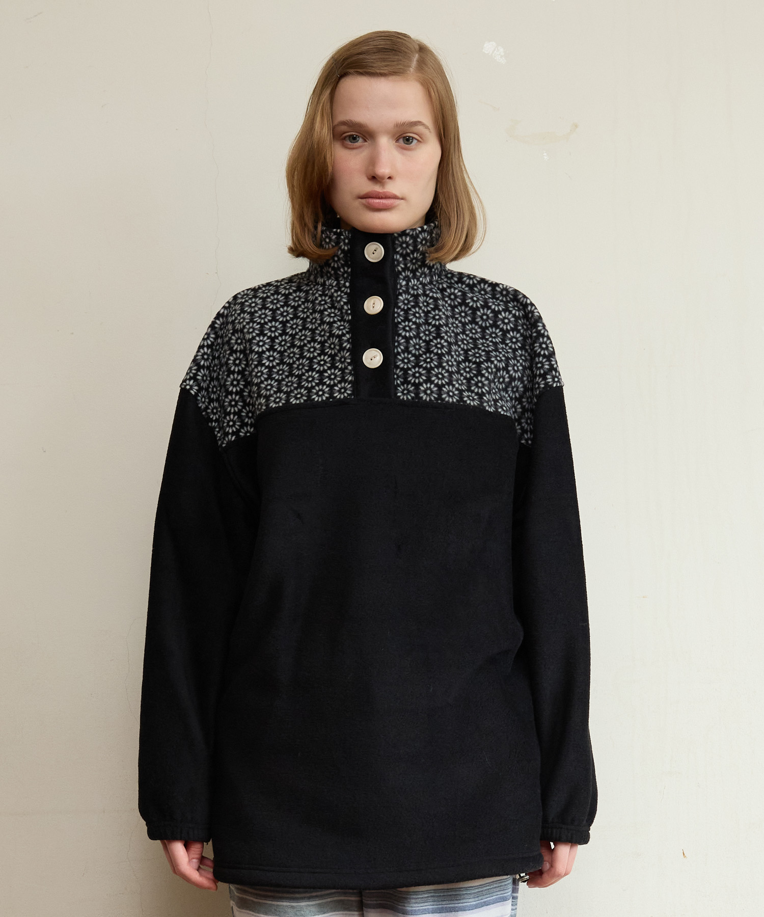 Flower Child Fleece, Black