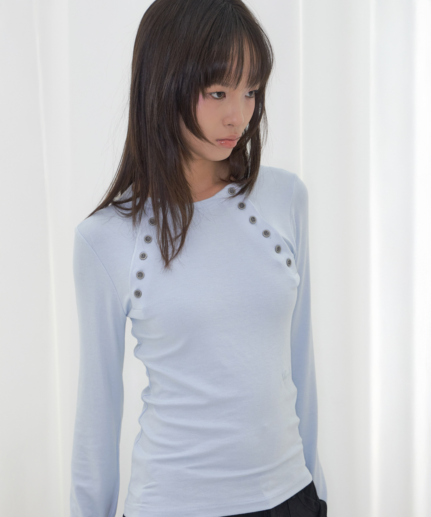 MOVE BUTTON LONG SLEEVE (SKY BLUE) F26QB048