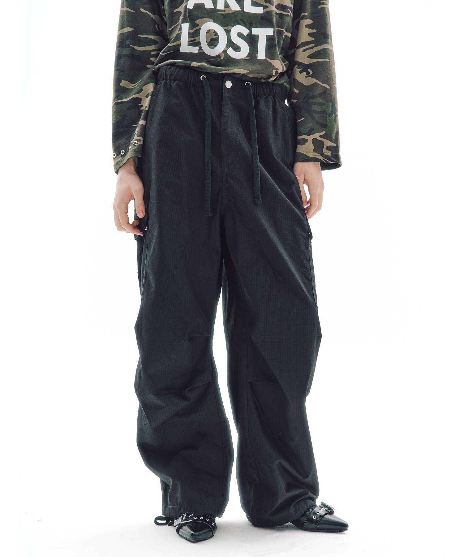 トリップカーゴパンツ