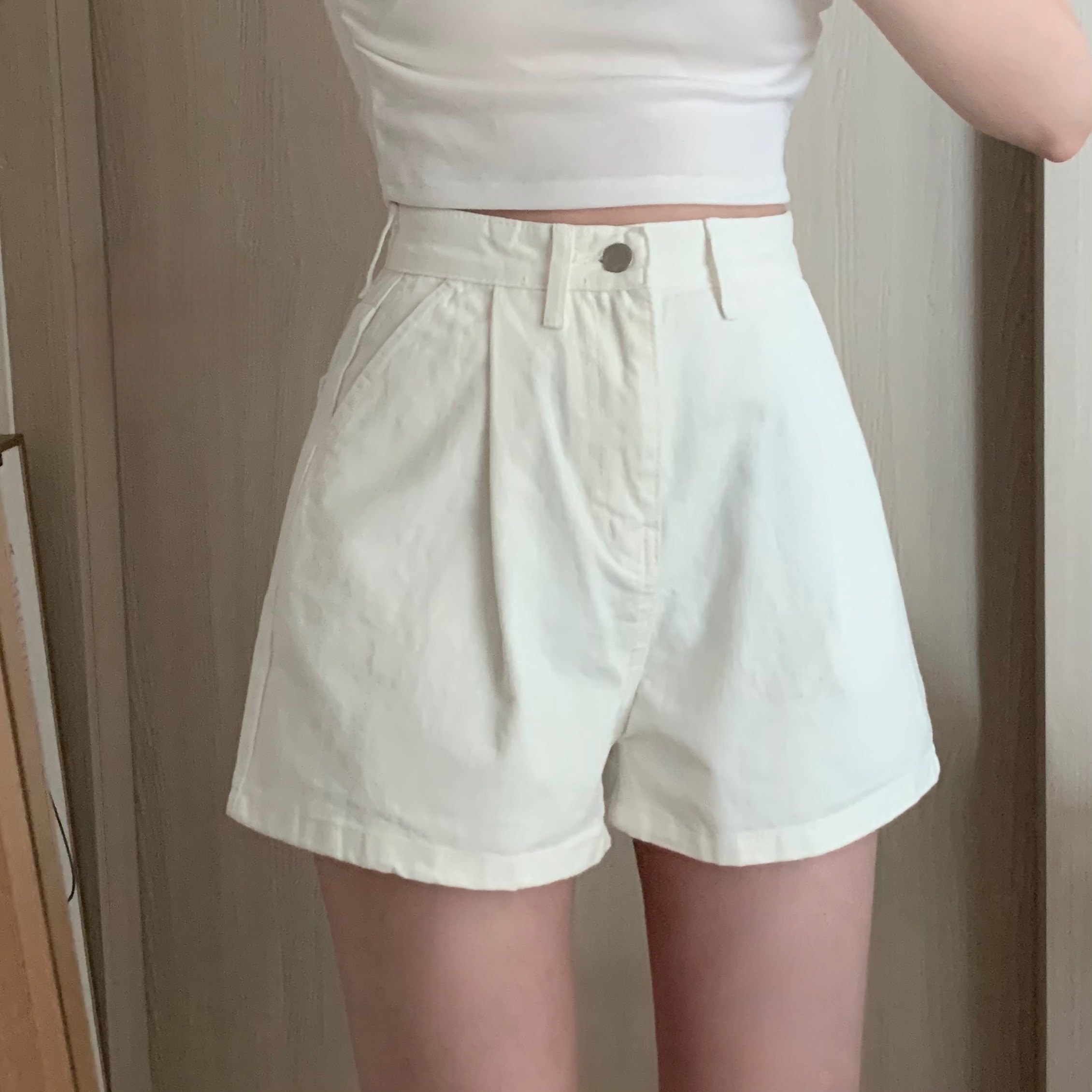 Aラインタック入りデイリーショートパンツ | ファッション通販
