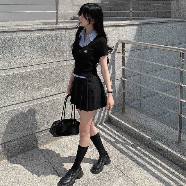 ストリップフォームニットスカート　スリット　黒　ブラック　ふじあみ ストリップフォームニットスカート スリット 黒 ブラック ふじあみ