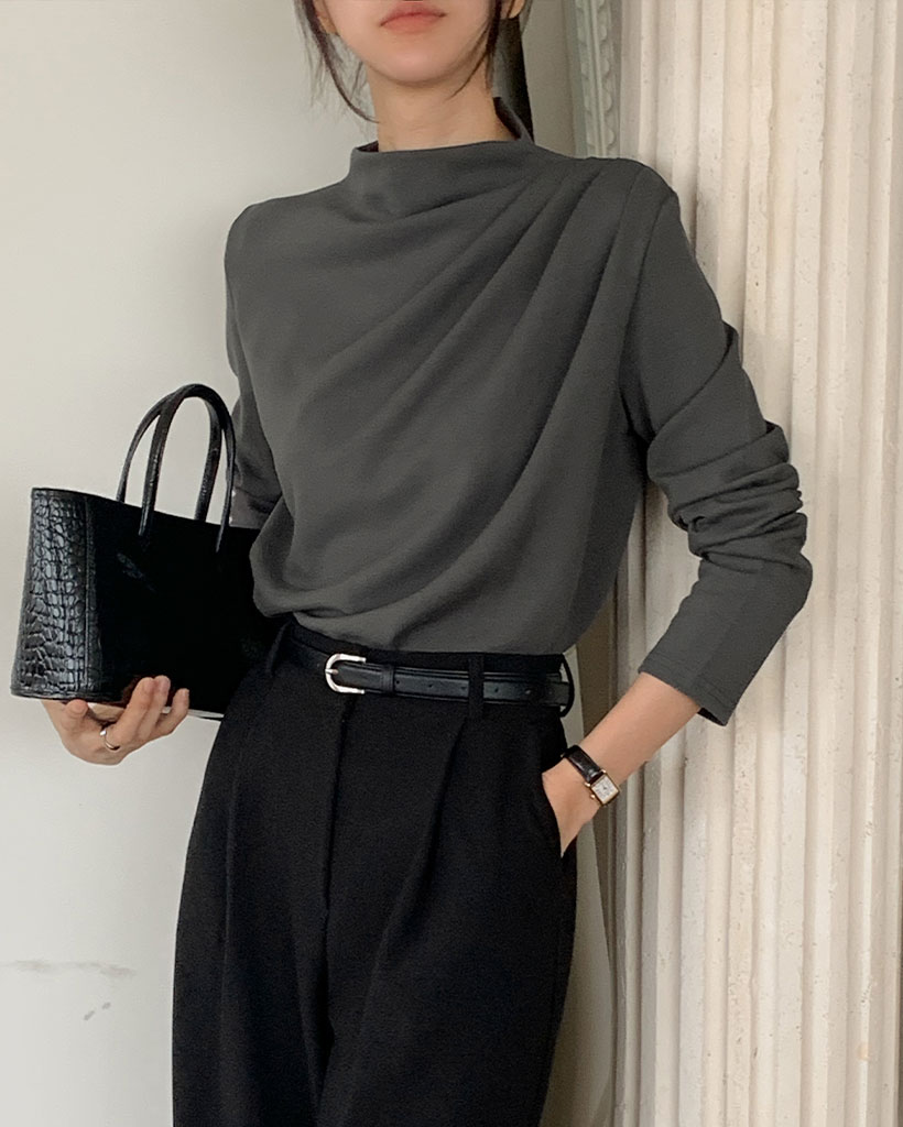 [made] Premium Beaute Half Neck Drape Tee