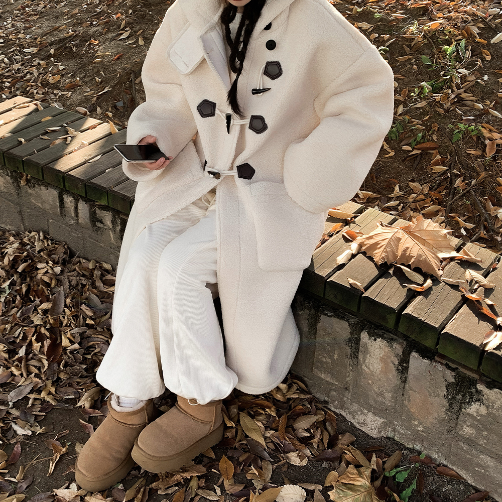 ボアフード付きビッグシルエットダッフルボタンロングコート