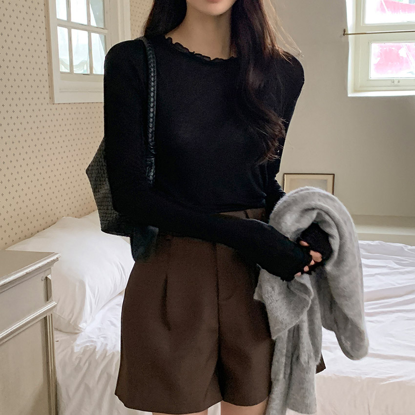 シースルーフリルトップス 黒 フリルシースルーブラウス | ファッション通販サイト NUGU