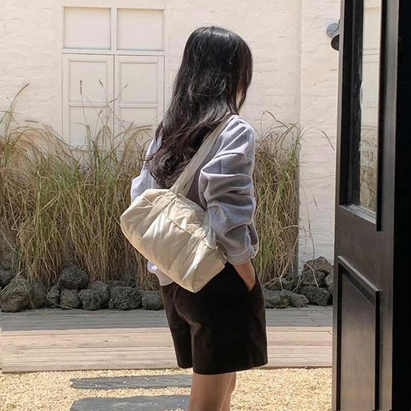 メタルダウンY2Kトートバッグ/ショルダーバッグ | ファッション メタルダウンY2Kトートバッグ/ショルダーバッグ | ファッション