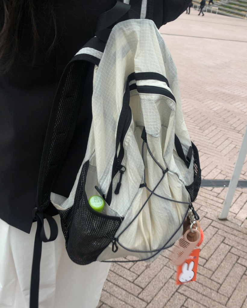 Wai Kei ハーフストリングバックパック リュック グレー Wai Kei ハーフストリングバックパック リュック グレー WAI KEI Half