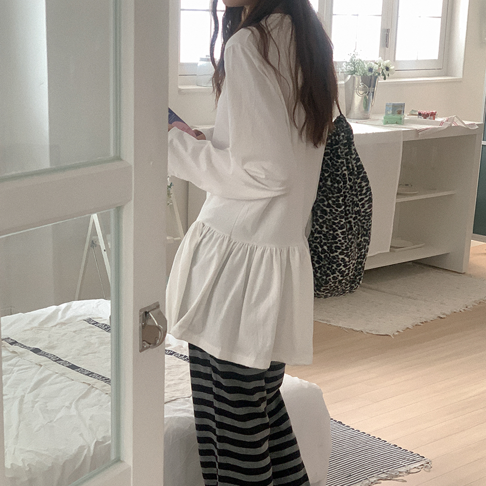 コットンフリル長袖Ｔシャツ