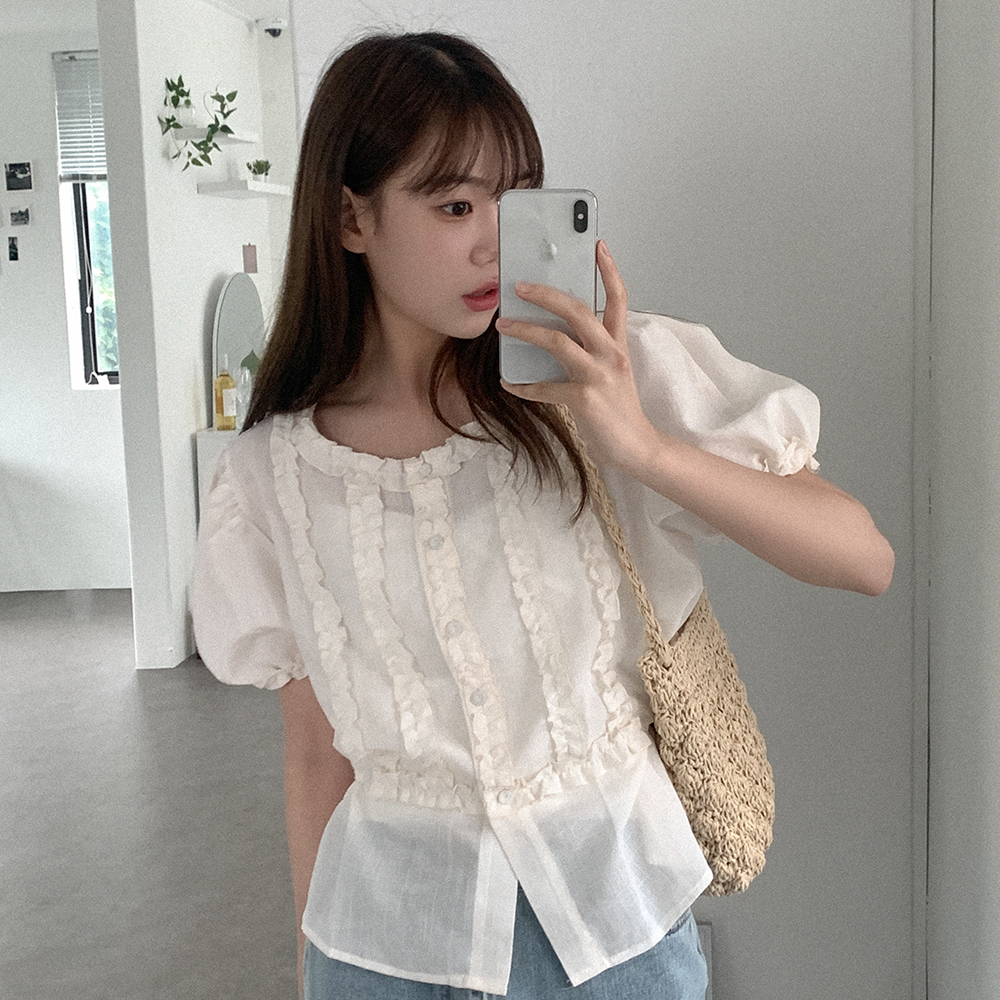 フリルパフブラウス