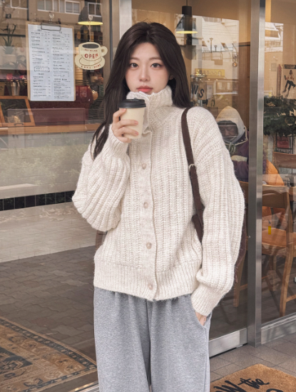ハイネック ニットカーディガン