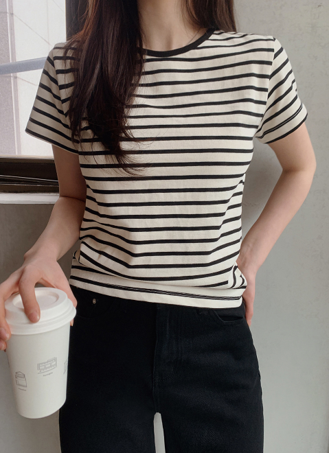 ボーダー半袖Tシャツ