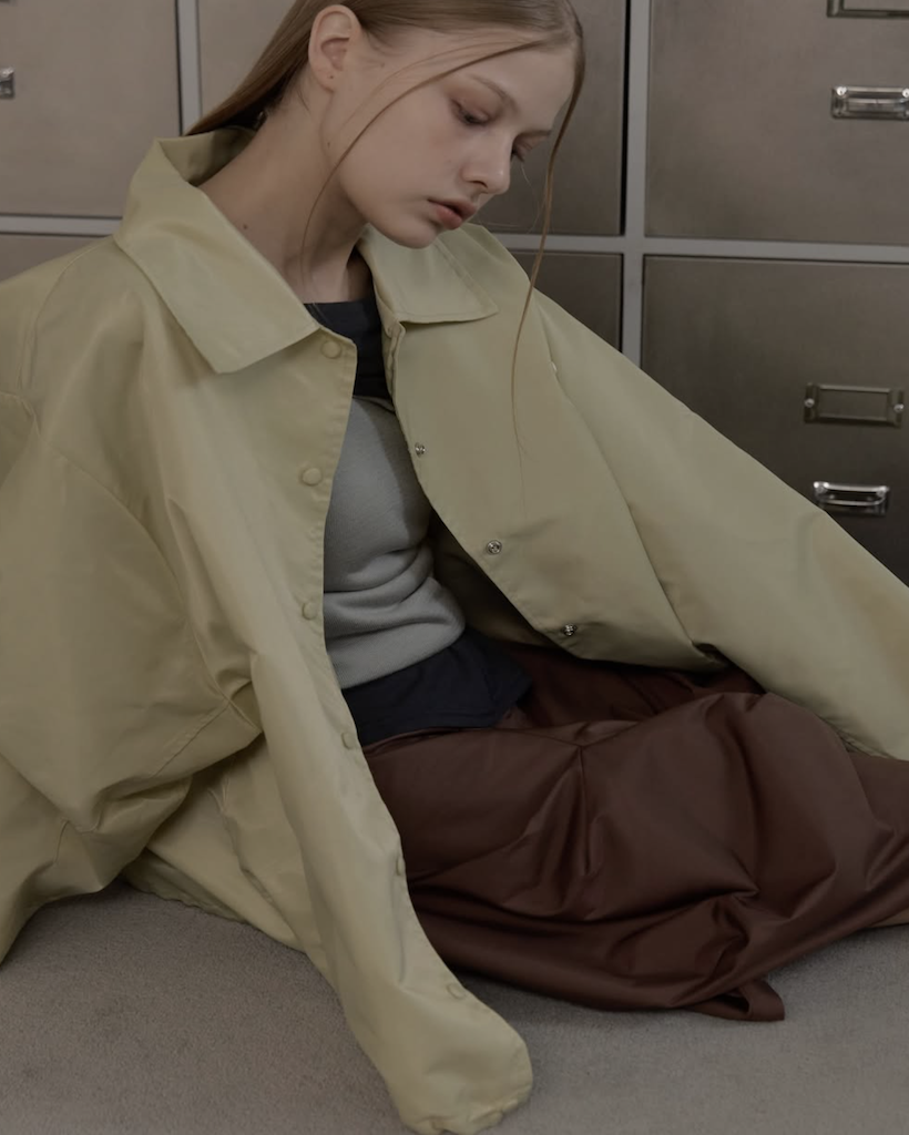 ナイロンブルゾン