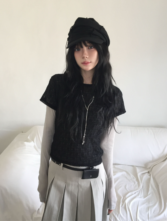 フラワーレースレイヤードTシャツ