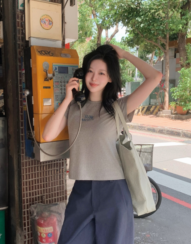 レタリングTシャツ