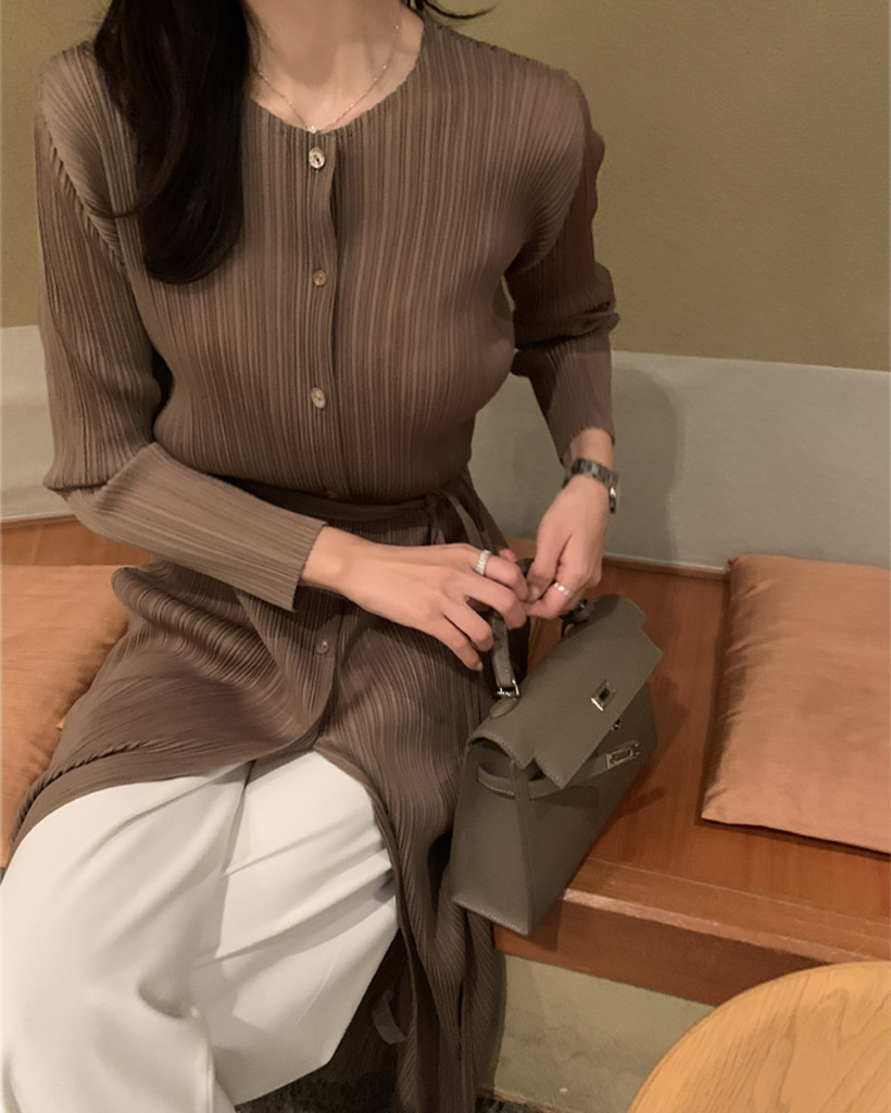 [PLEATS] Fluor Button Round Long Cardigan - Hazel Brown