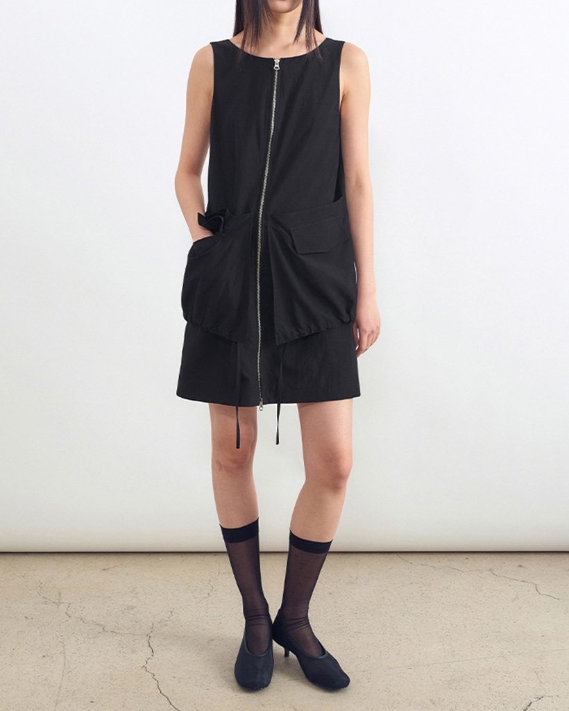 [Influencer pick] [WOMEN] Parachute Mini Dress BLACK
