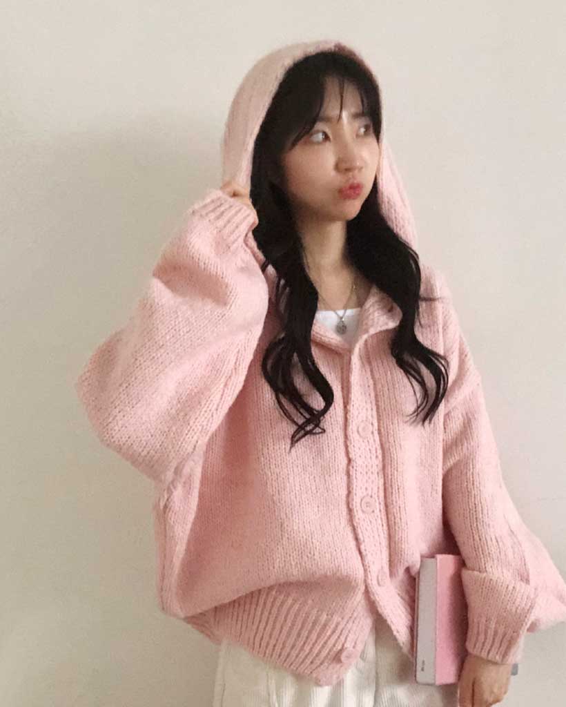 ボタンフード付きニットカーディガン | ファッション通販サイト NUGU