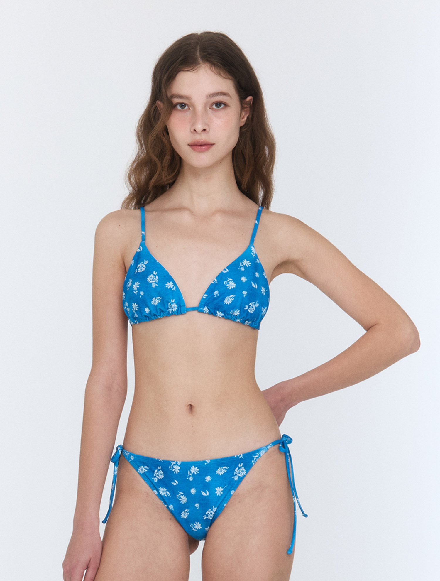 String Bikini Bottom [Floral Denim Dress]