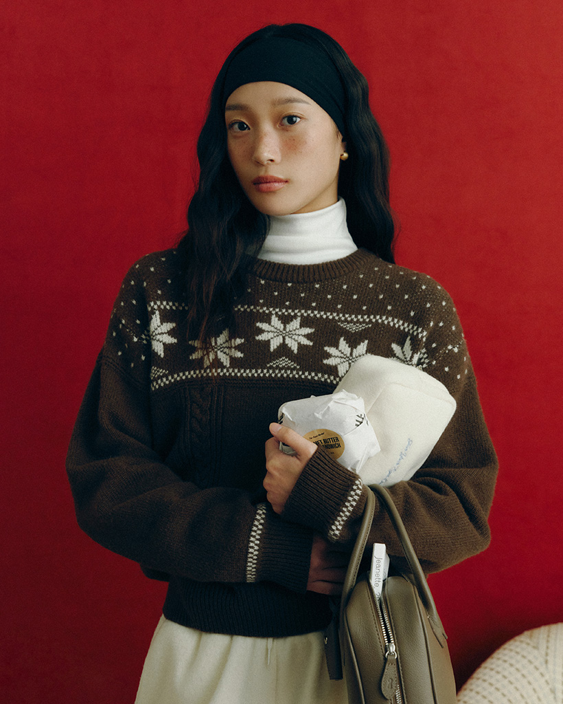 [nugu限定商品] Snow Flower Jacquard Knit (Deep Brown)