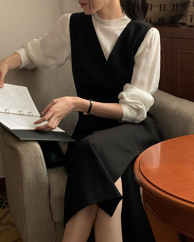 [made] Karin V-neck bustier dress