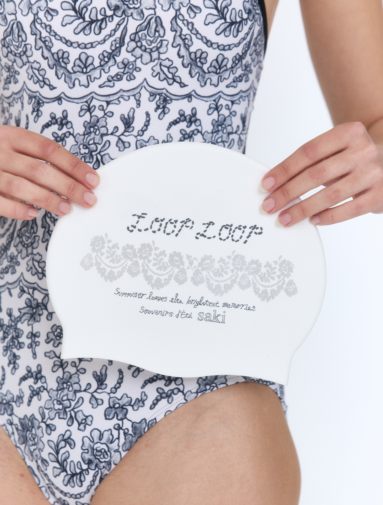 LOOPLOOPxSAKI [Vintage Lace] Silicone Swim Cap